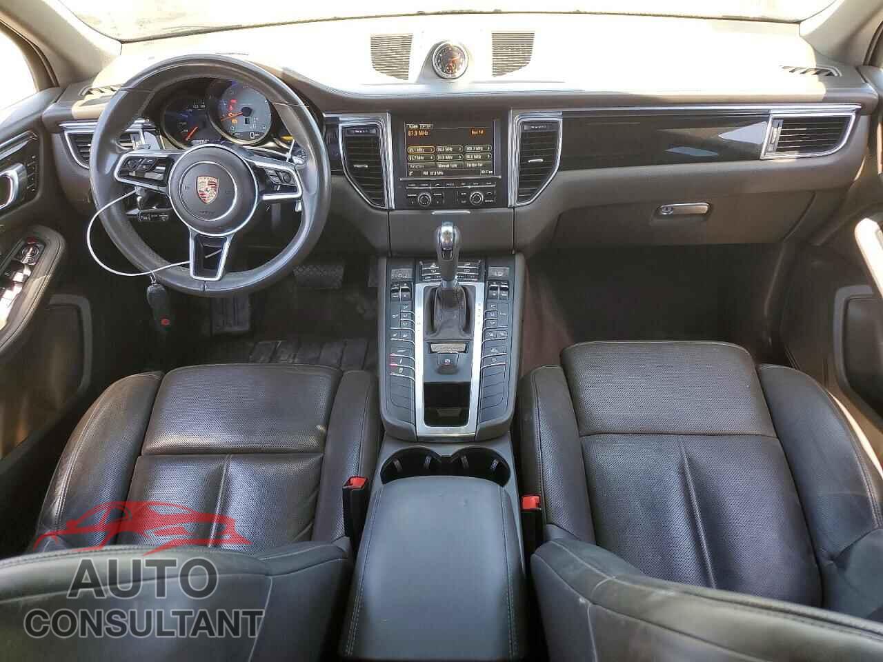PORSCHE MACAN 2015 - WP1AB2A50FLB72300