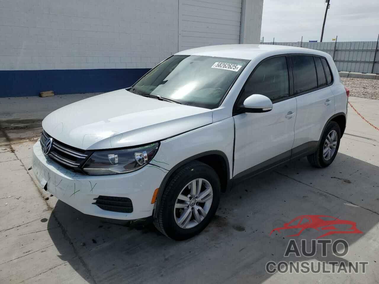 VOLKSWAGEN TIGUAN 2014 - WVGAV3AX4EW555892