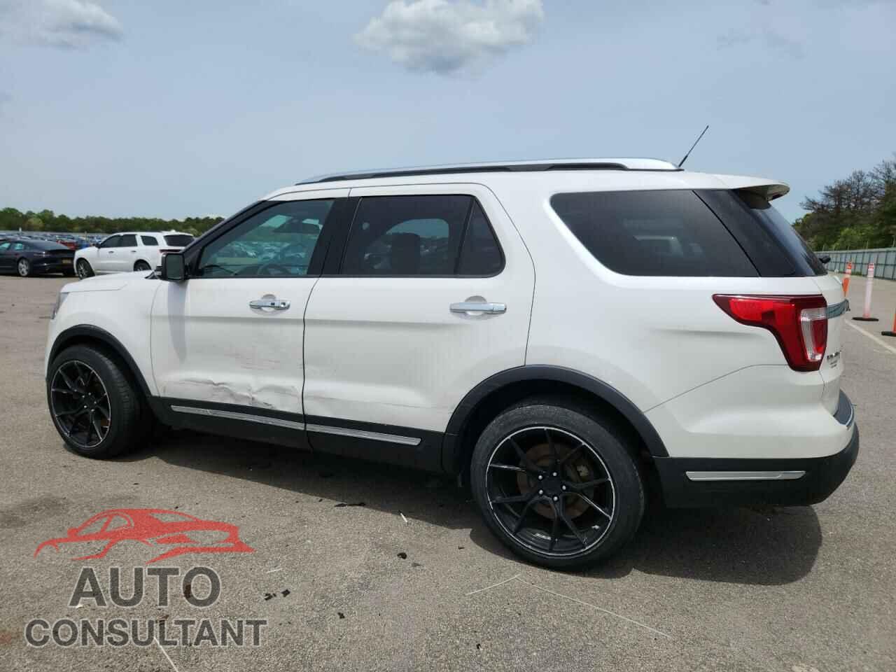 FORD EXPLORER 2018 - 1FM5K8F82JGA01876