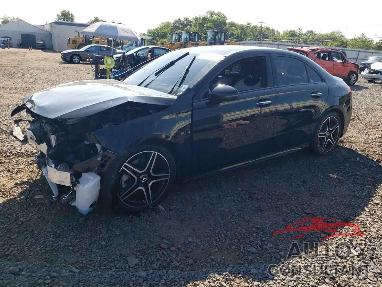 MERCEDES-BENZ A-CLASS 2021 - W1K3G4FB2MJ269311