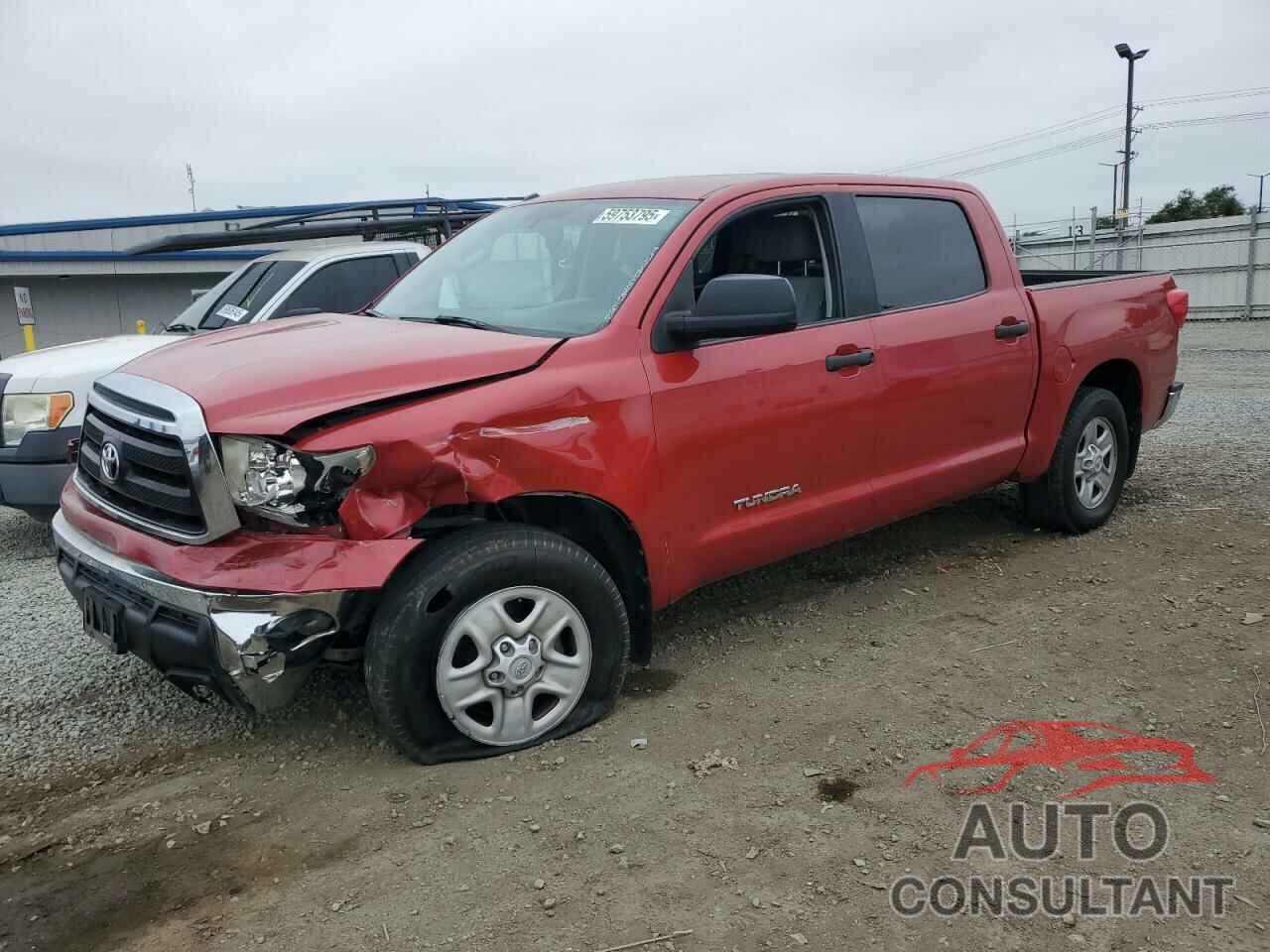TOYOTA TUNDRA 2013 - 5TFEM5F14DX052767