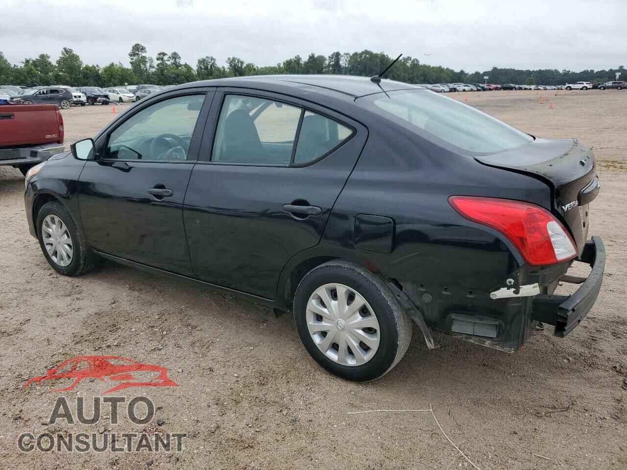 NISSAN VERSA 2017 - 3N1CN7AP1HL893915