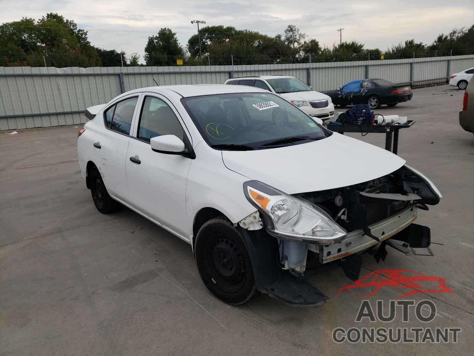 NISSAN VERSA 2016 - 3N1CN7AP5GL916210