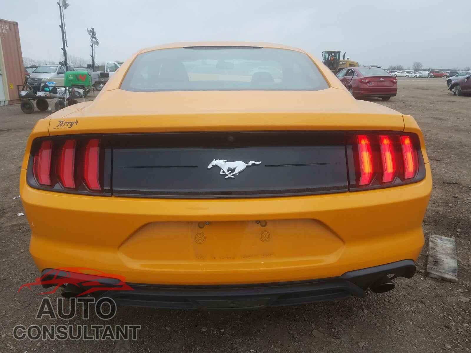 FORD MUSTANG 2018 - 1FA6P8TH4J5118813