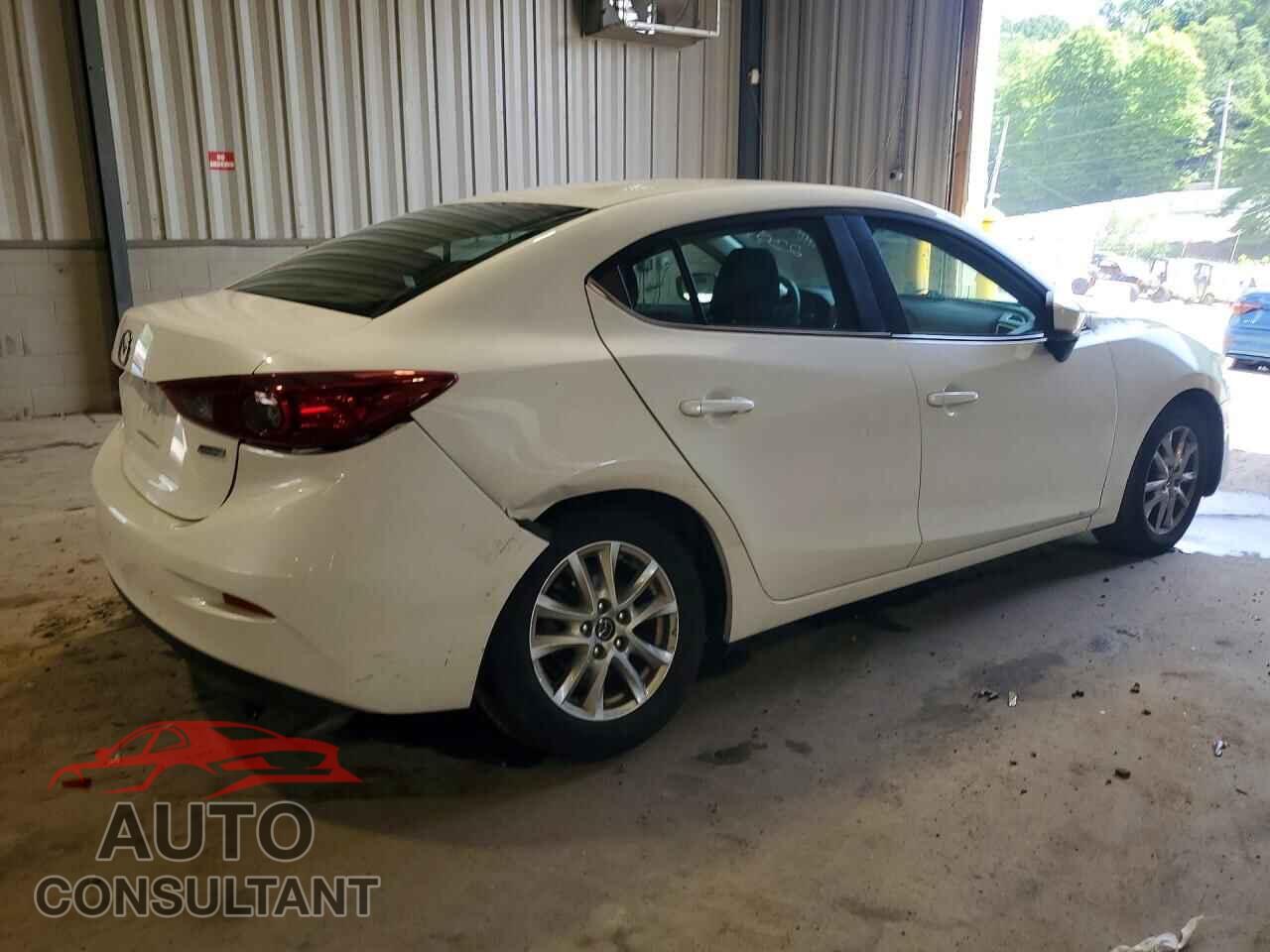 MAZDA 3 2017 - 3MZBN1U76HM141703