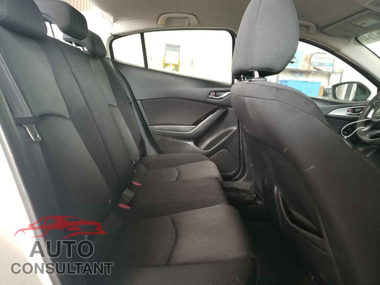 MAZDA 3 2017 - 3MZBN1U72HM113896