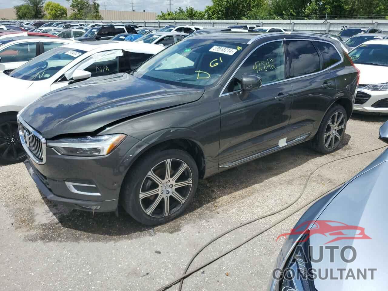 VOLVO XC60 2021 - YV4102RLXM1870669