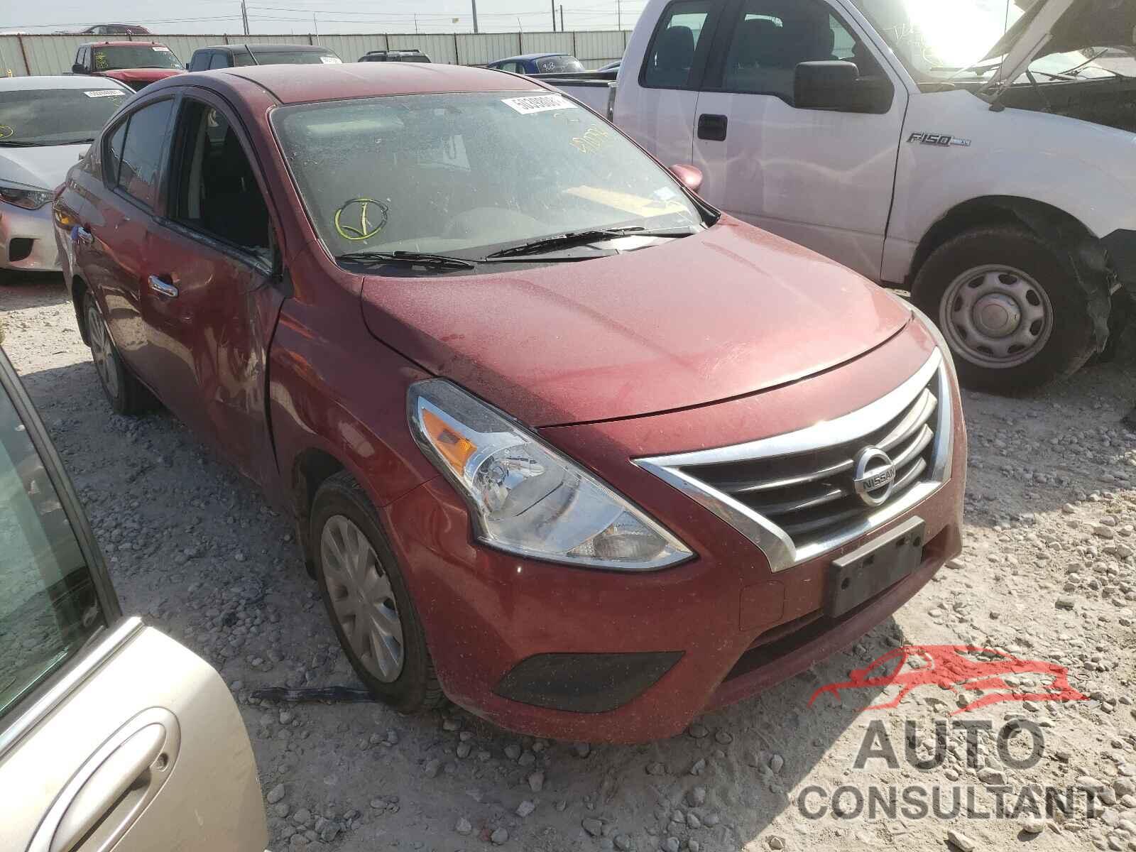 NISSAN VERSA 2017 - 3N1CN7AP9HK470778