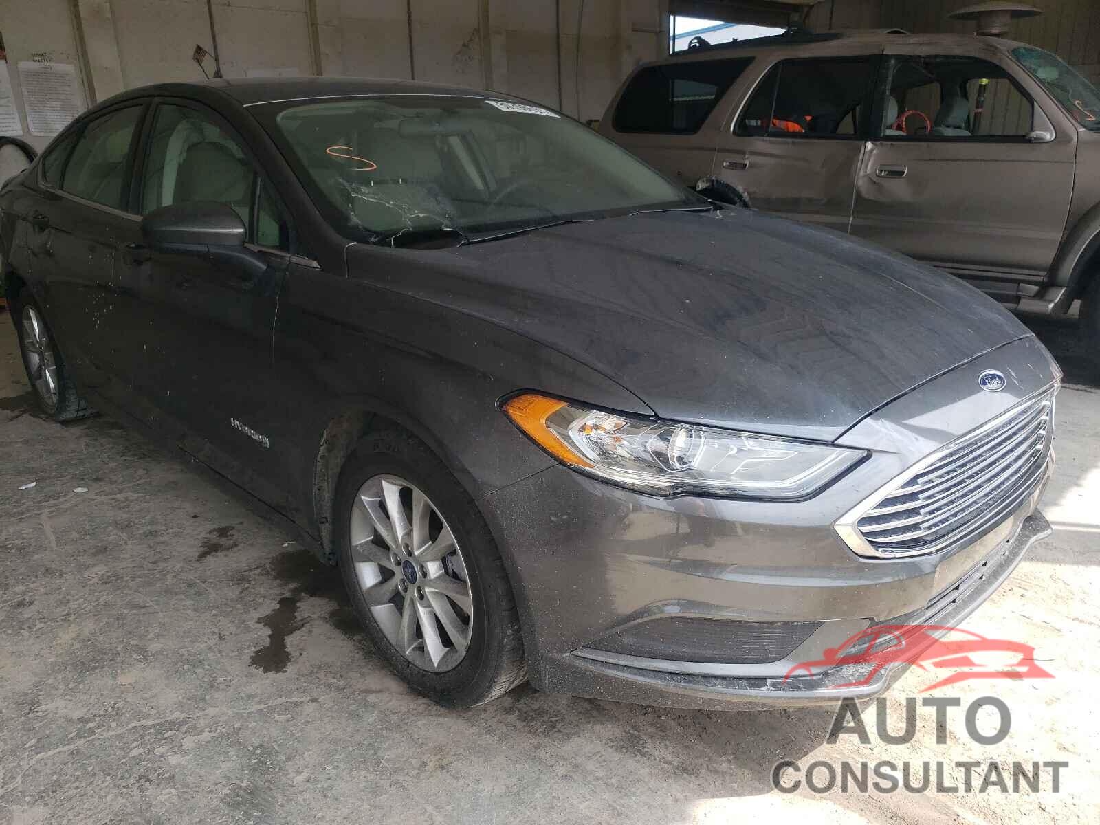 FORD FUSION 2017 - 3FA6P0UU5HR235434