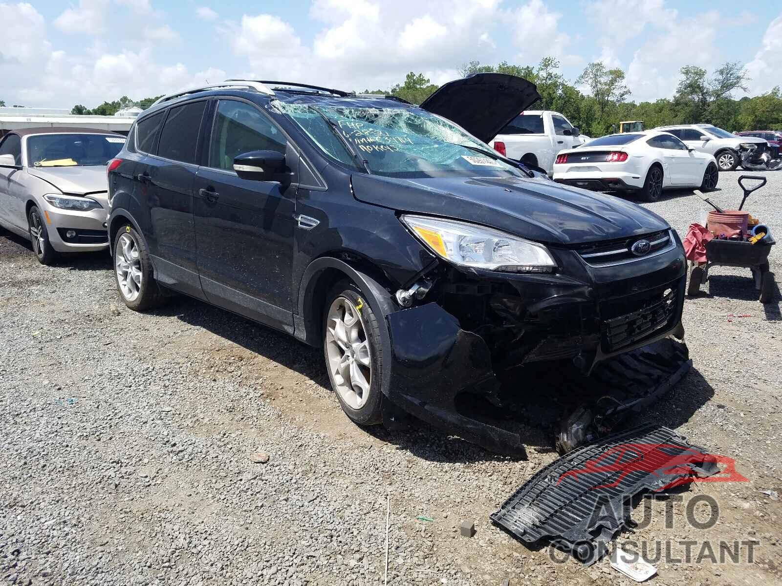 FORD ESCAPE 2016 - 1FMCU0J97GUC34715