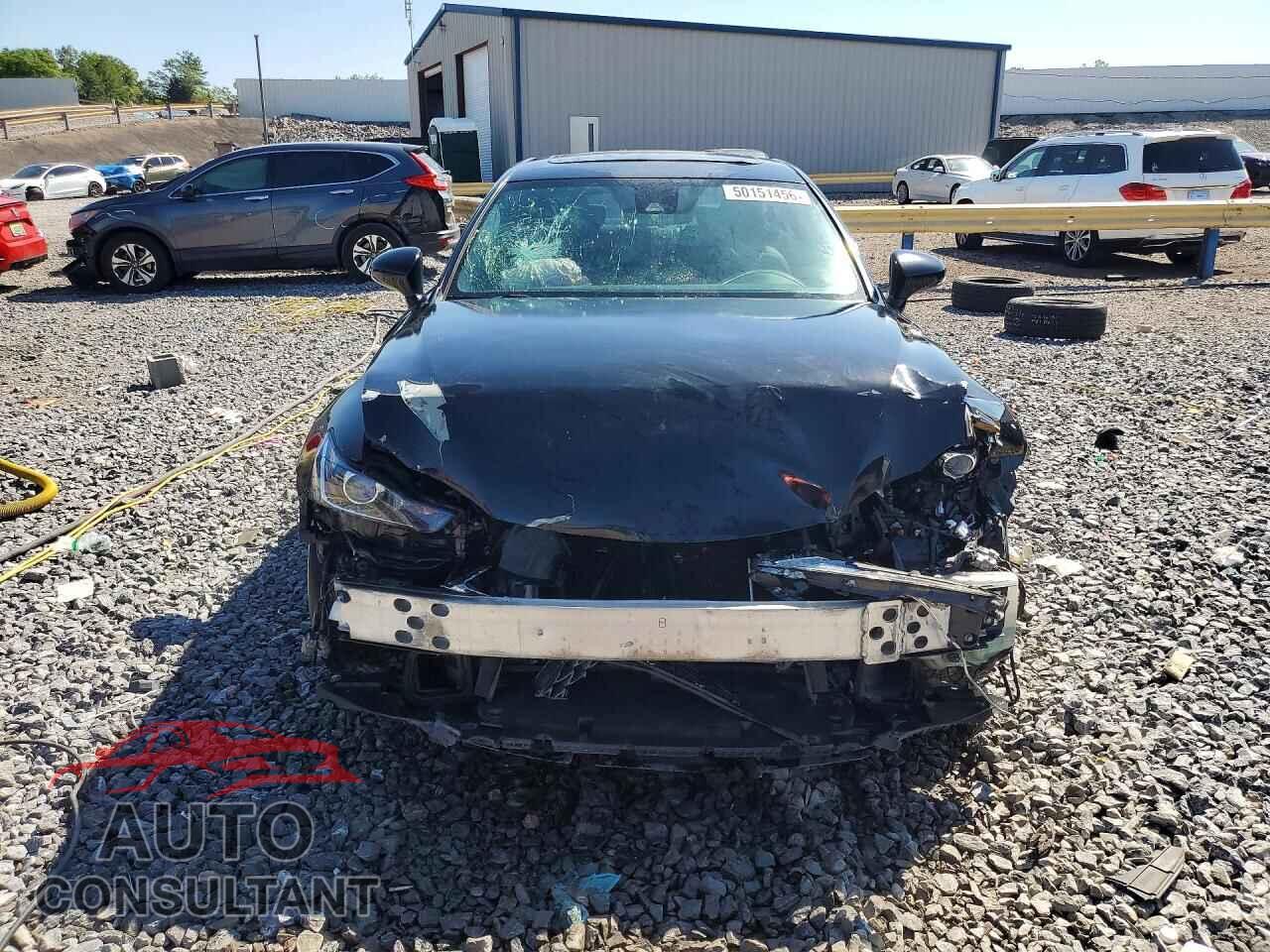 LEXUS IS 2017 - JTHBA1D21H5050880