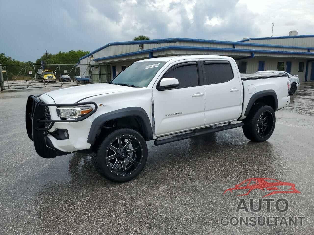 TOYOTA TACOMA 2020 - 3TMCZ5AN6LM301125