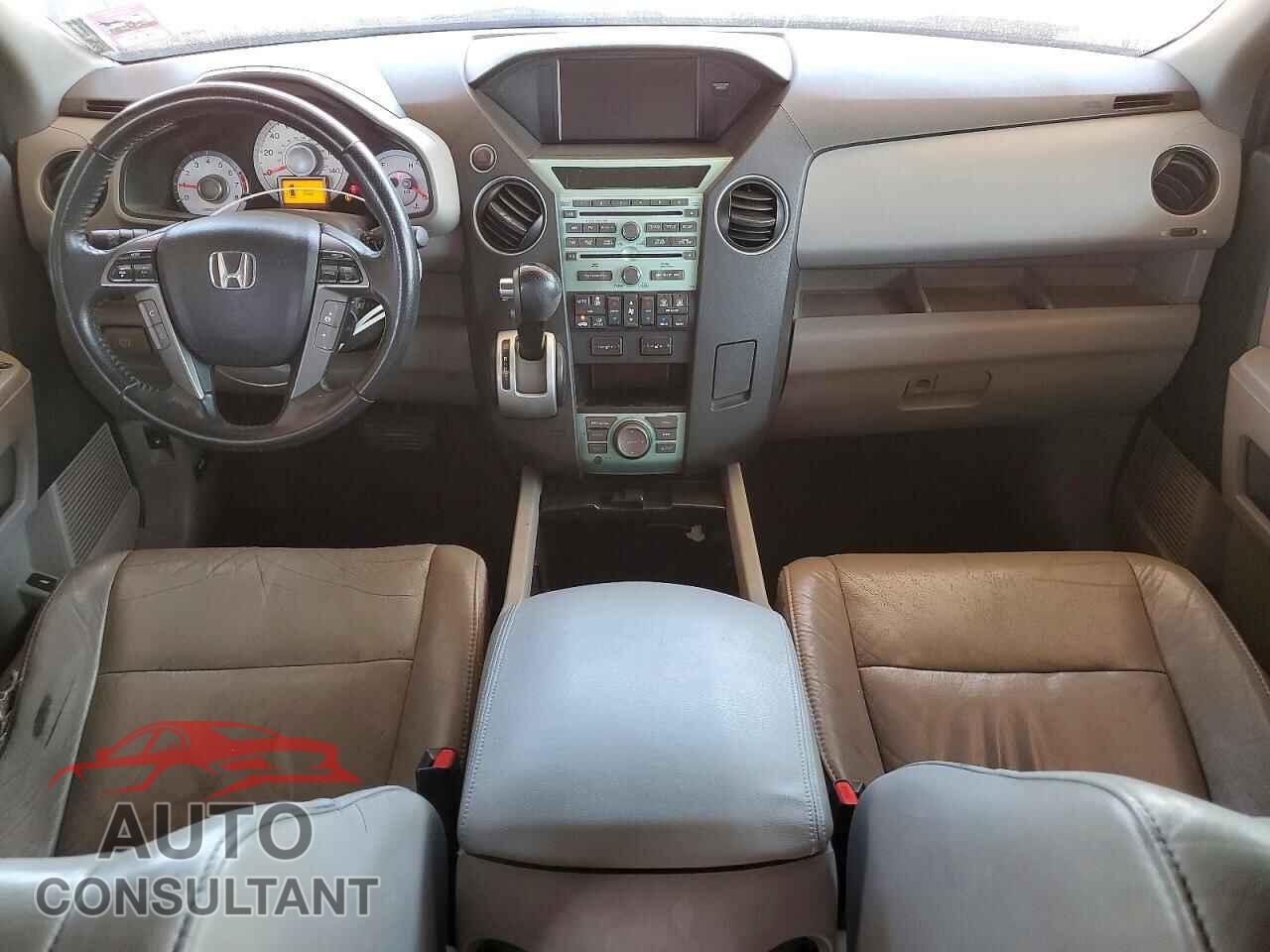 HONDA PILOT 2011 - 5FNYF3H98BB052003