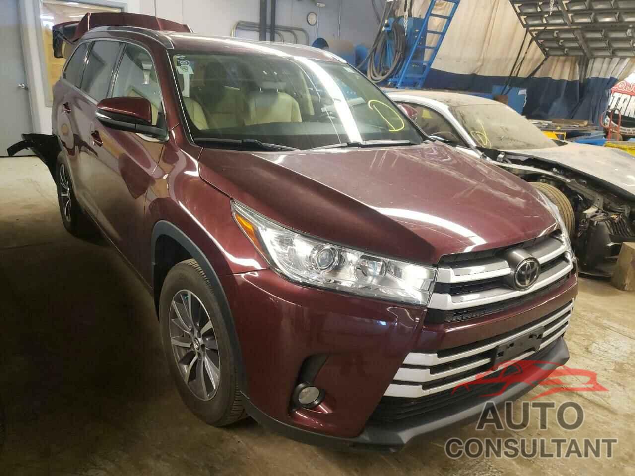 TOYOTA HIGHLANDER 2017 - 5TDJZRFH7HS373265