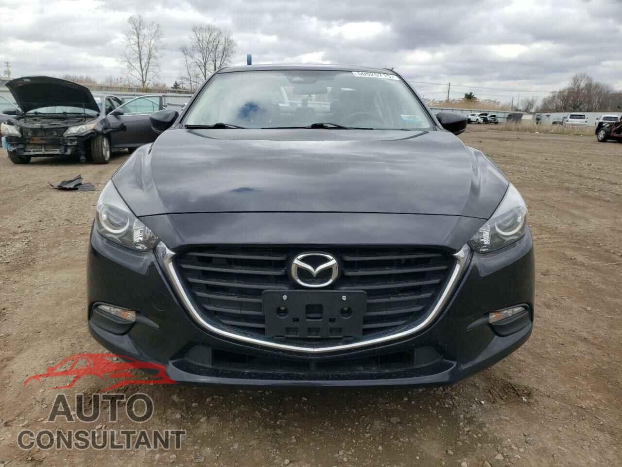 MAZDA 3 2018 - 3MZBN1V39JM245331