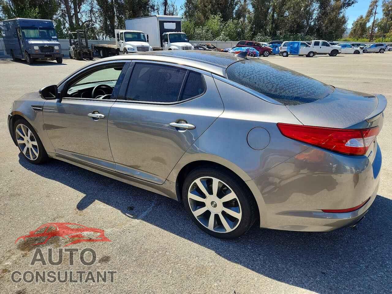 KIA OPTIMA 2012 - 5XXGR4A62CG048357
