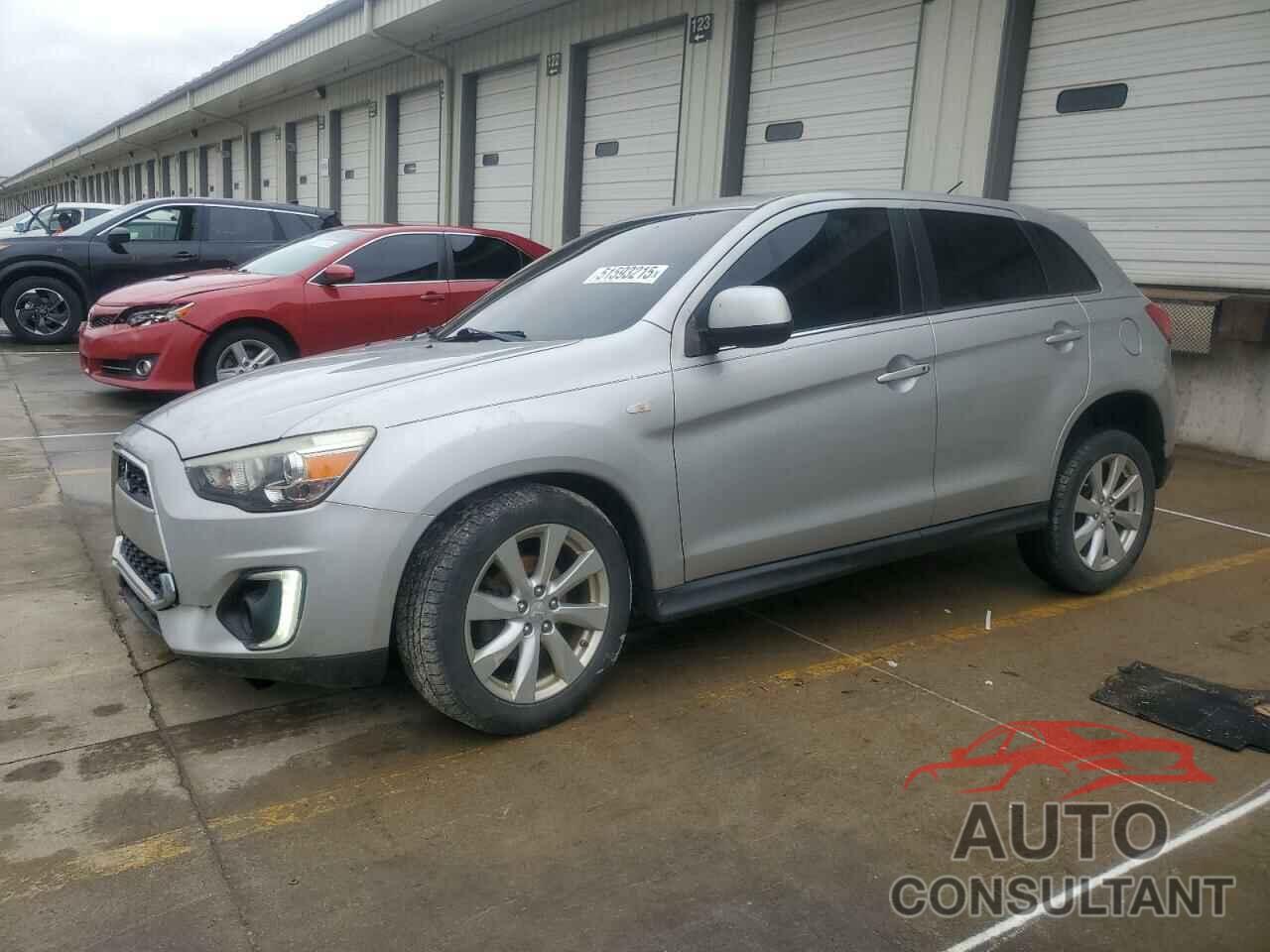 MITSUBISHI OUTLANDER 2015 - 4A4AP4AU6FE007628