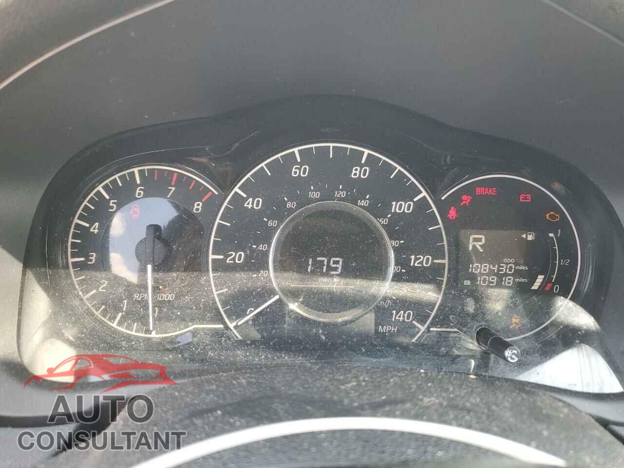 NISSAN VERSA 2019 - 3N1CE2CP3KL358205