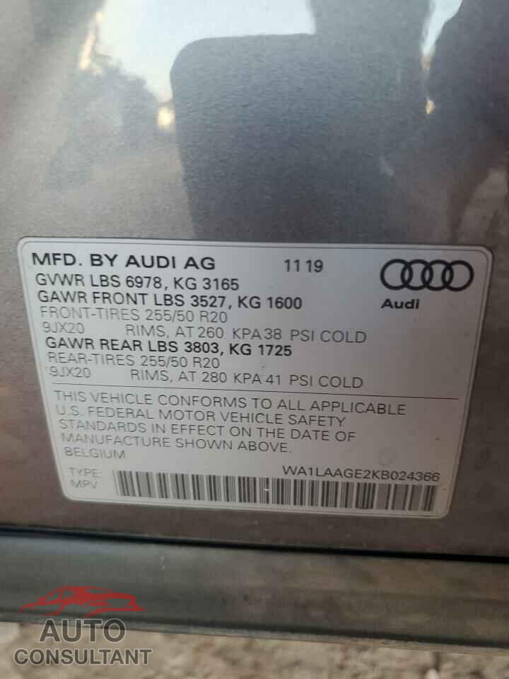 AUDI E-TRON 2019 - WA1LAAGE2KB024366