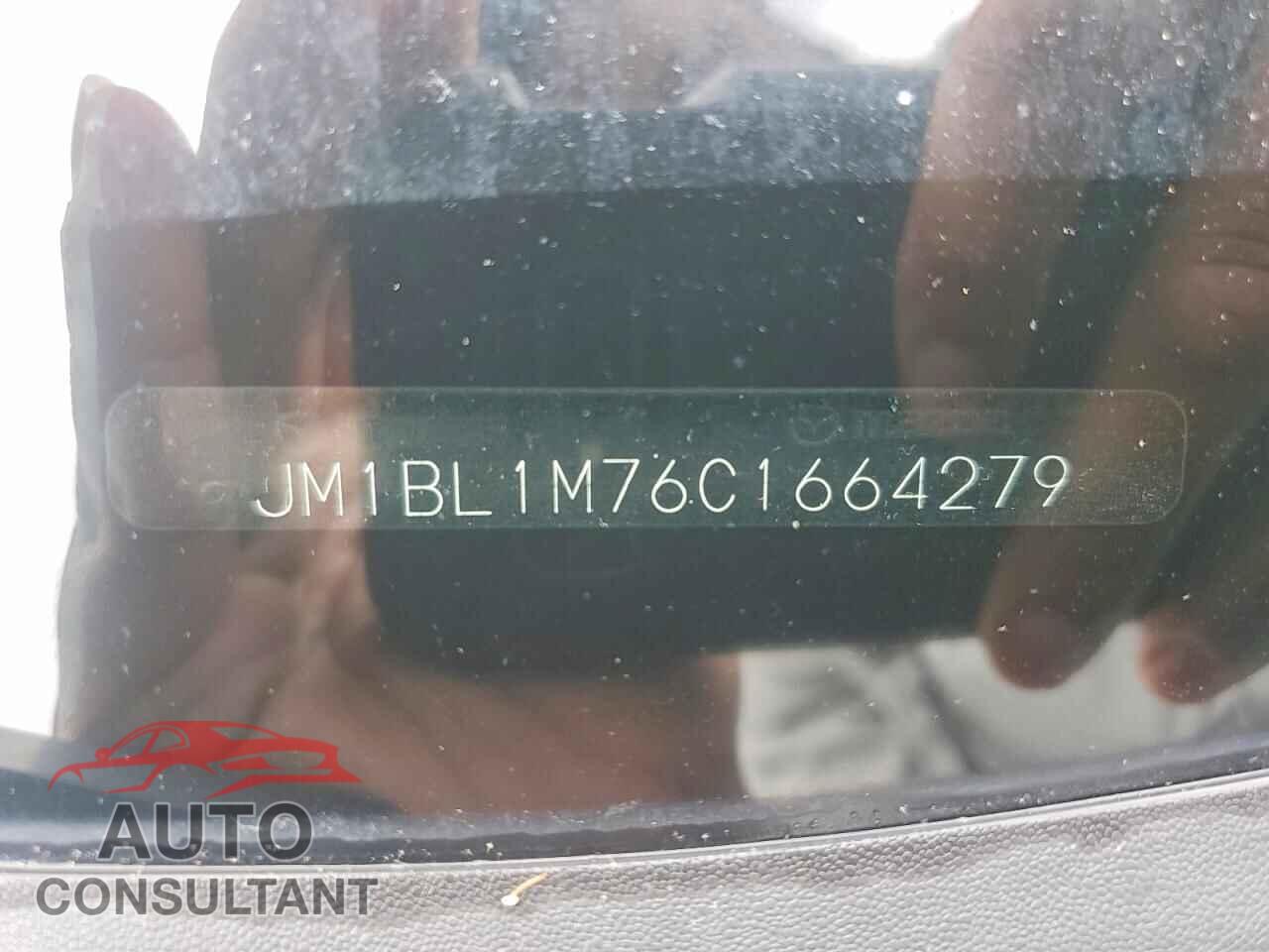 MAZDA 3 2012 - JM1BL1M76C1664279