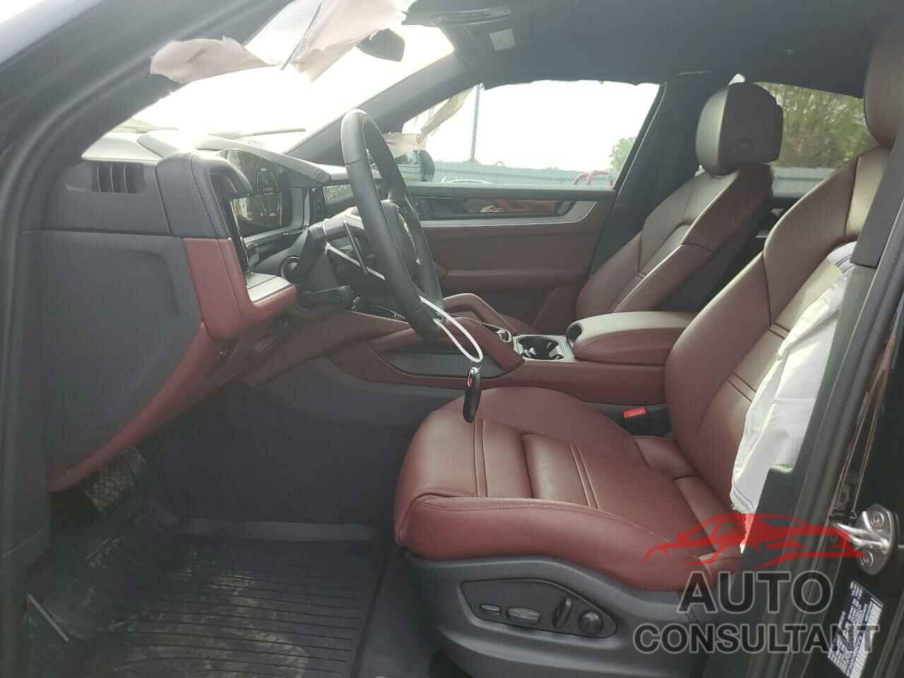 PORSCHE CAYENNE 2025 - WP1AA2AYXSDA01216