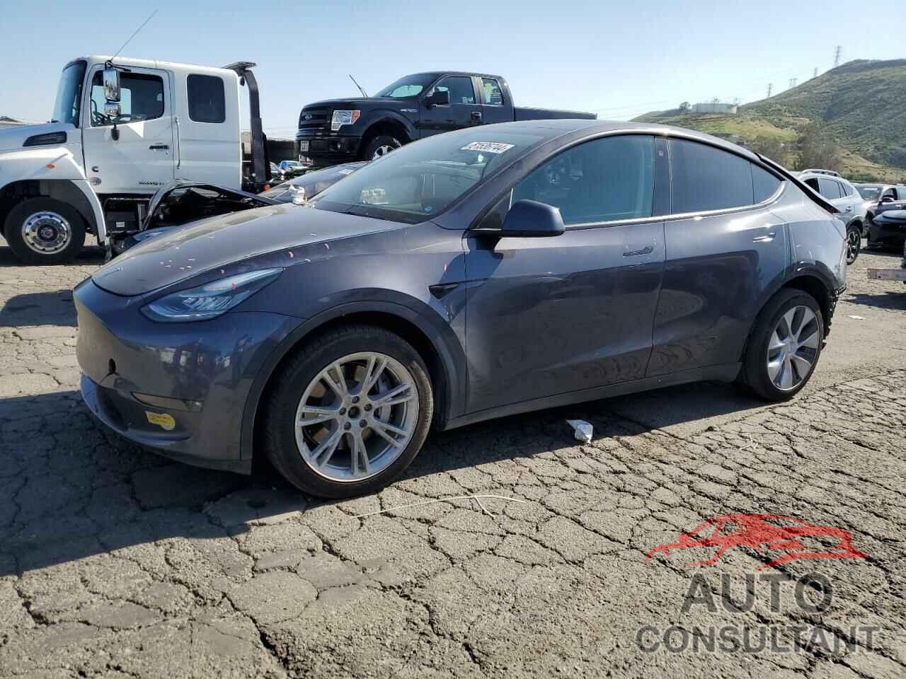 TESLA MODEL Y 2022 - 7SAYGDEE8NF361627