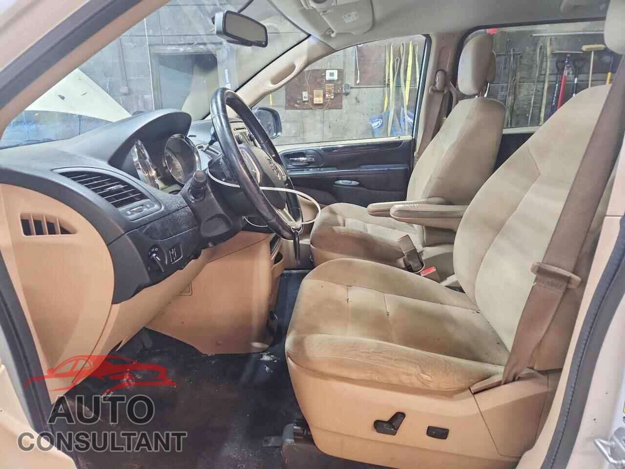 DODGE CARAVAN 2015 - 2C4RDGBG8FR658257