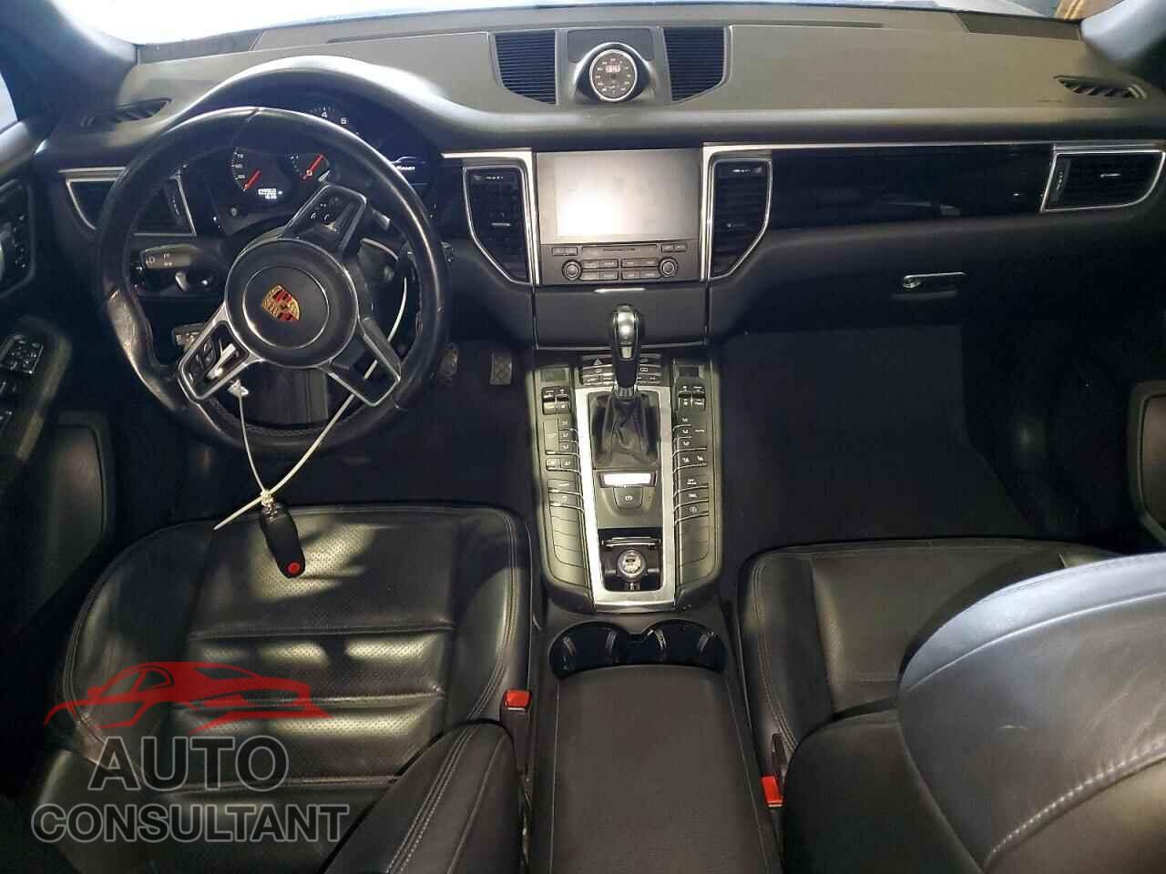 PORSCHE MACAN 2017 - WP1AA2A5XHLB06679