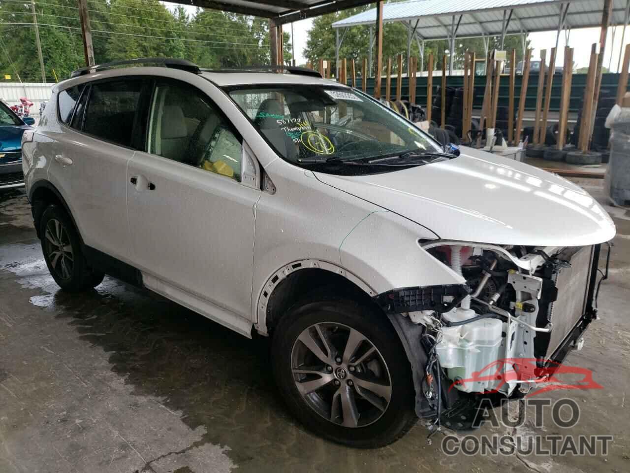 TOYOTA RAV4 2017 - JTMRFREVXHD205652