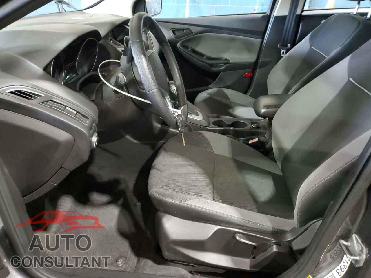 FORD FOCUS 2012 - 1FAHP3F2XCL372592