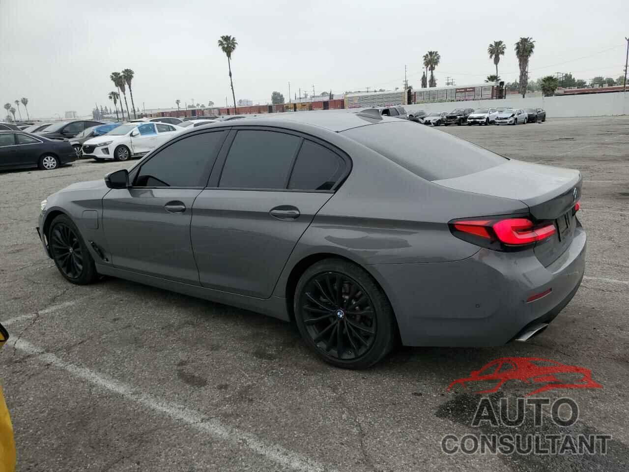 BMW 5 SERIES 2021 - WBA13AG03MCG04735