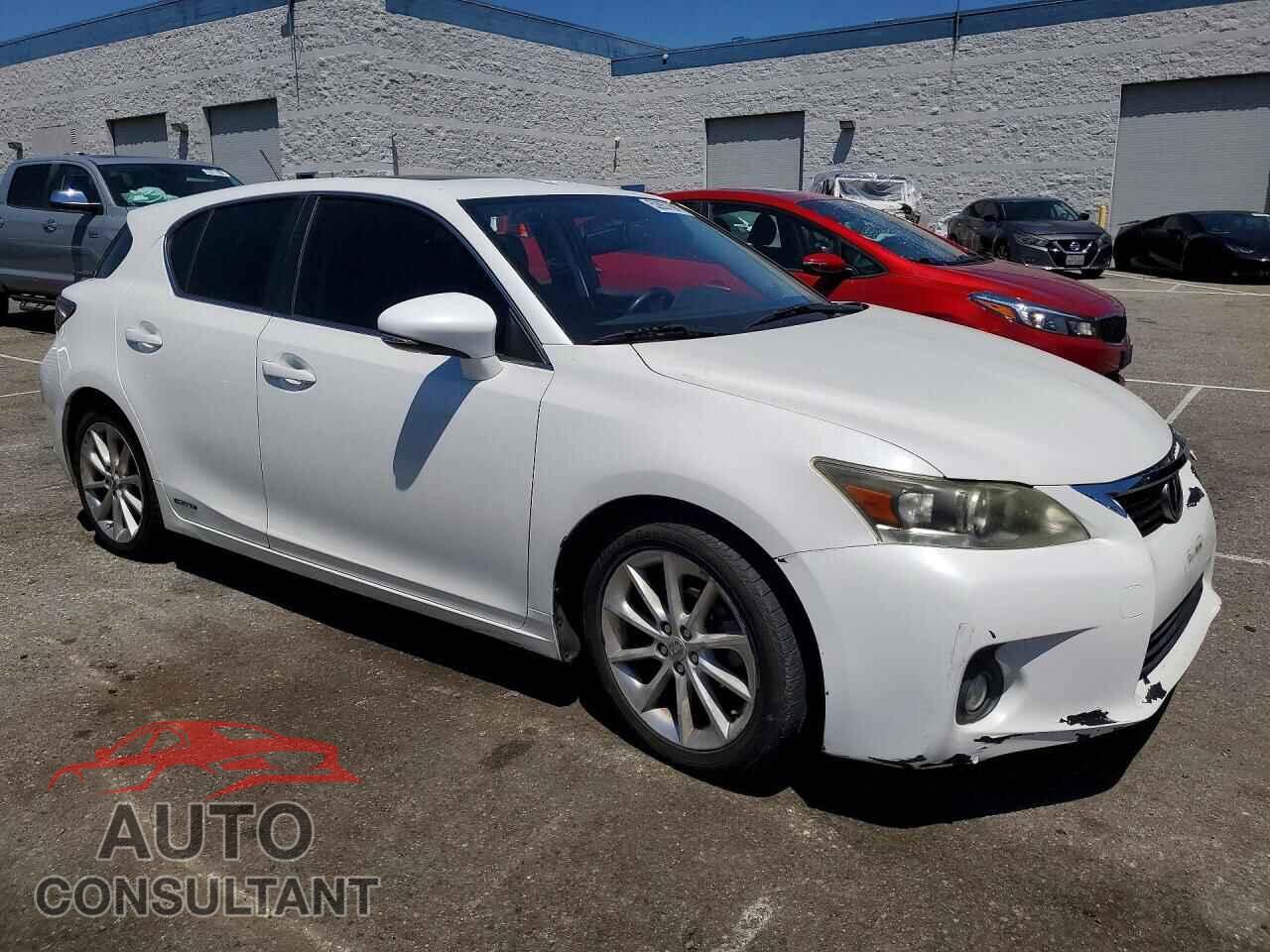 LEXUS CT 200 2013 - JTHKD5BH3D2131588