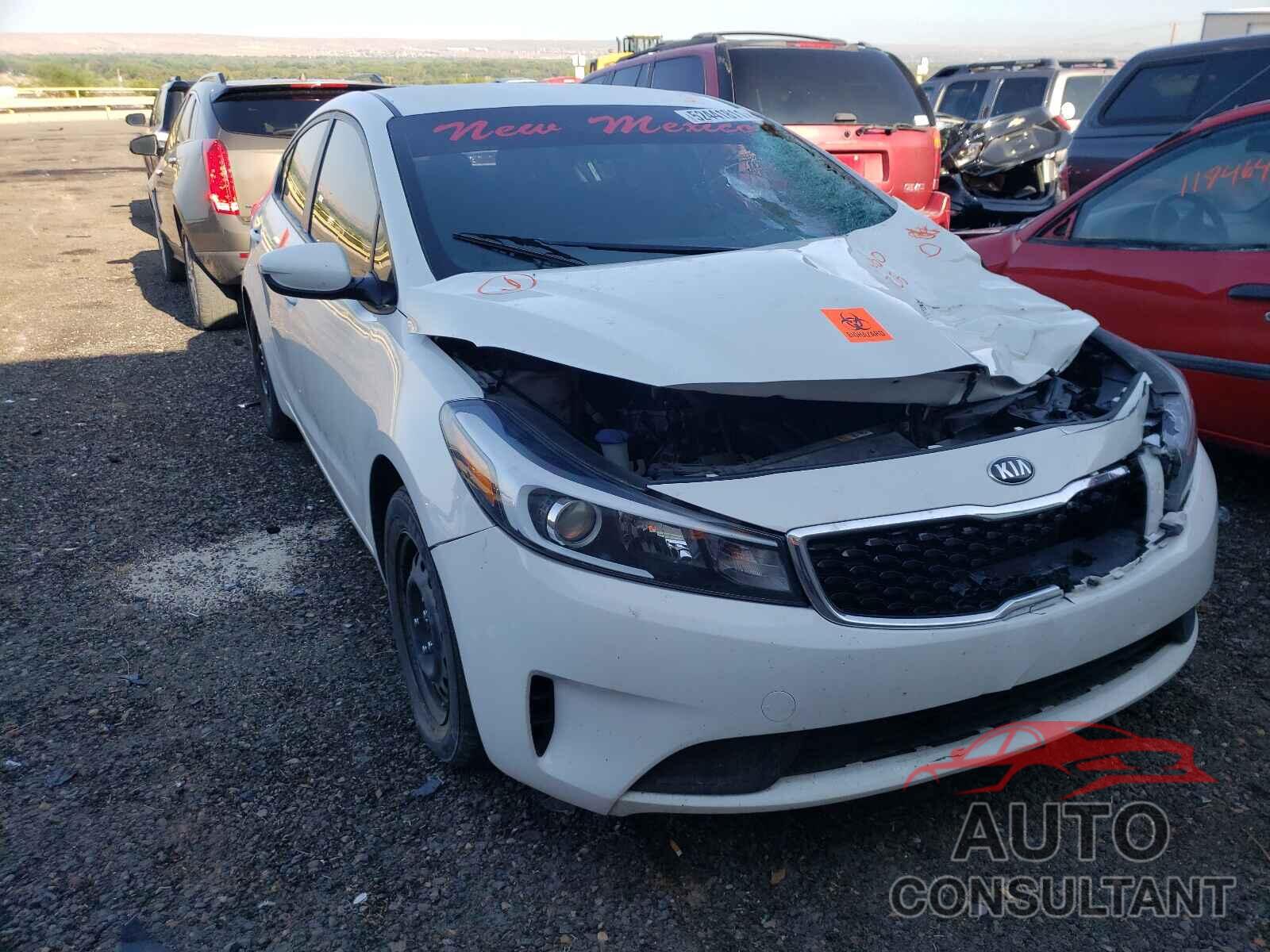 KIA FORTE 2018 - 3KPFK4A72JE276485