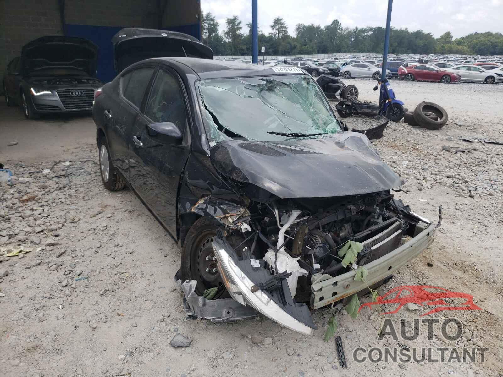 NISSAN VERSA 2019 - 3N1CN7AP3KL816695