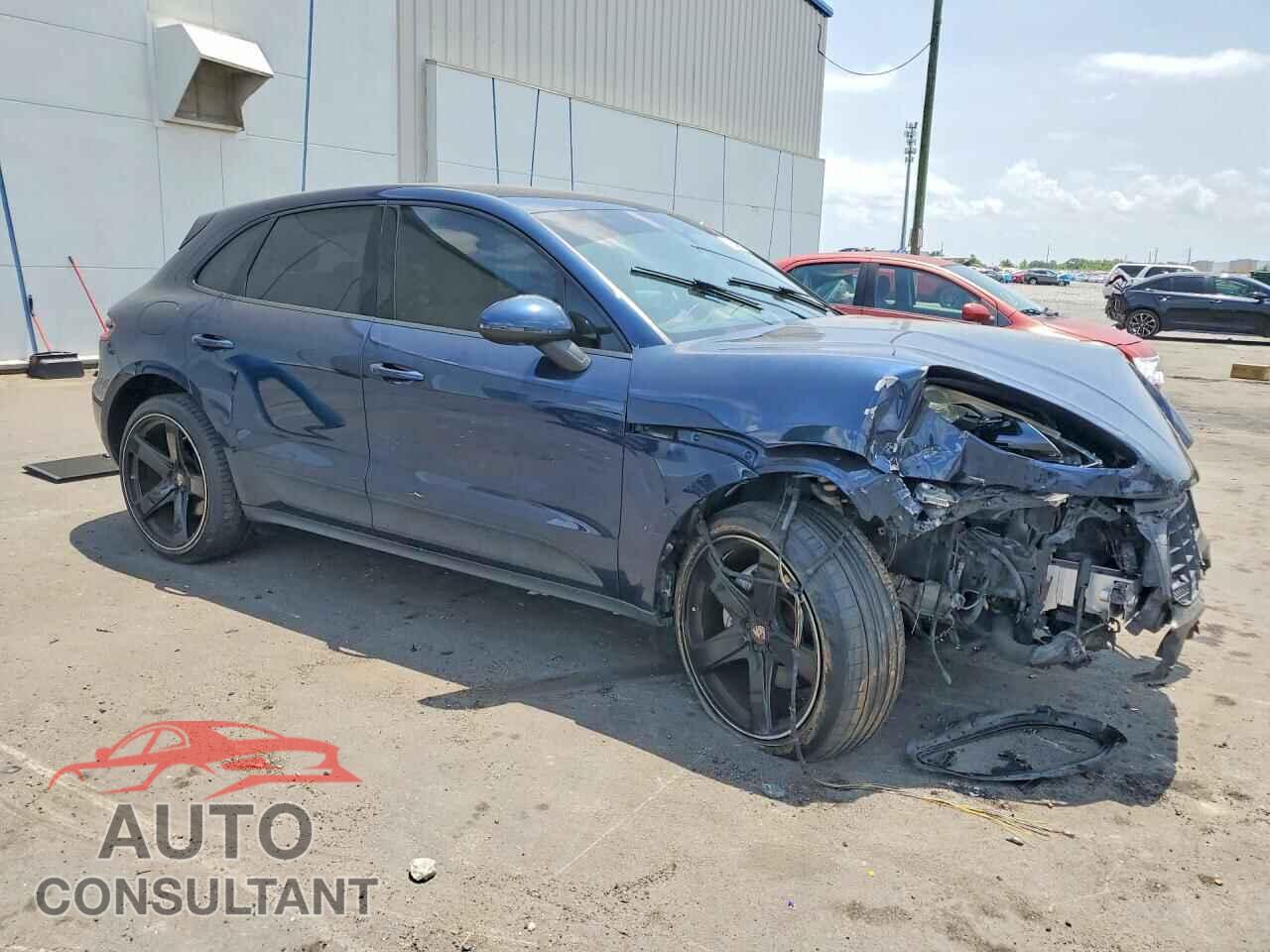 PORSCHE MACAN 2017 - WP1AA2A52HLB09107