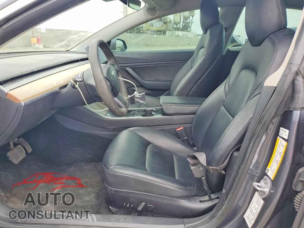 TESLA MODEL 3 2020 - 5YJ3E1EB0LF650824