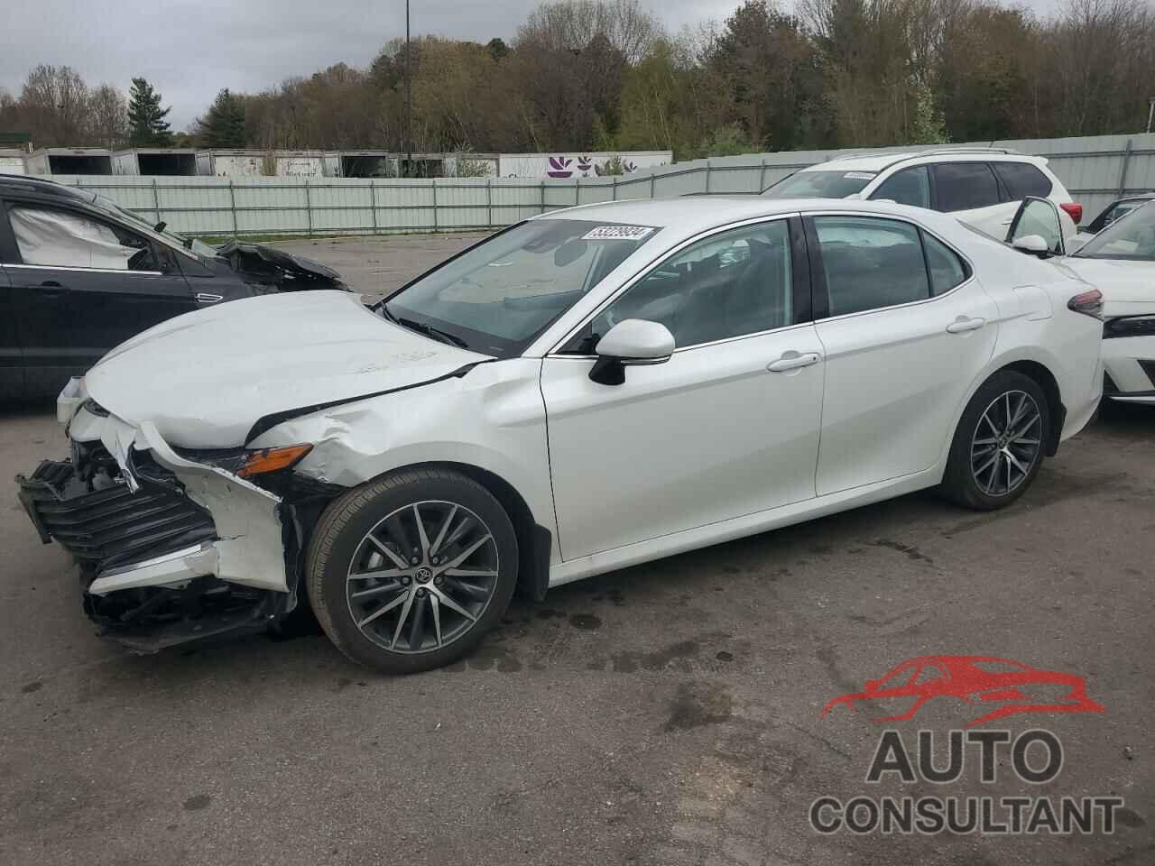 TOYOTA CAMRY 2023 - 4T1F11BK2PU099706