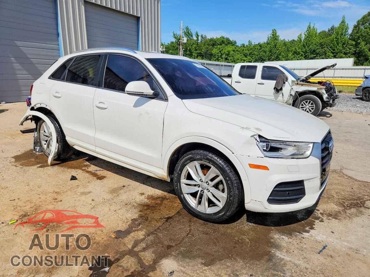 AUDI Q3 2017 - WA1BCCFS6HR010883