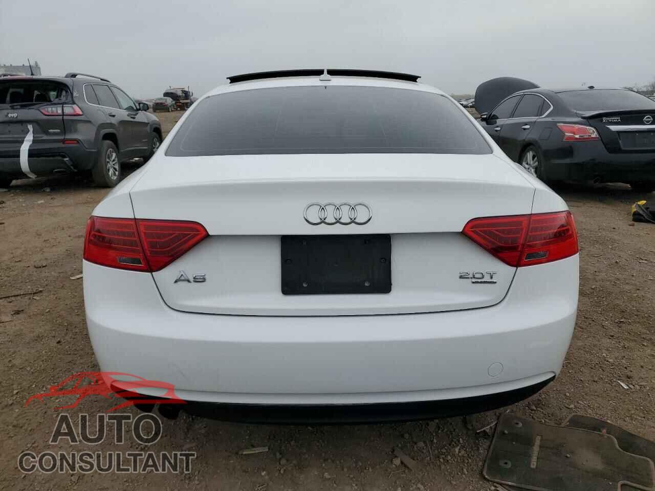 AUDI A5 2013 - WAUCFAFR2DA018360