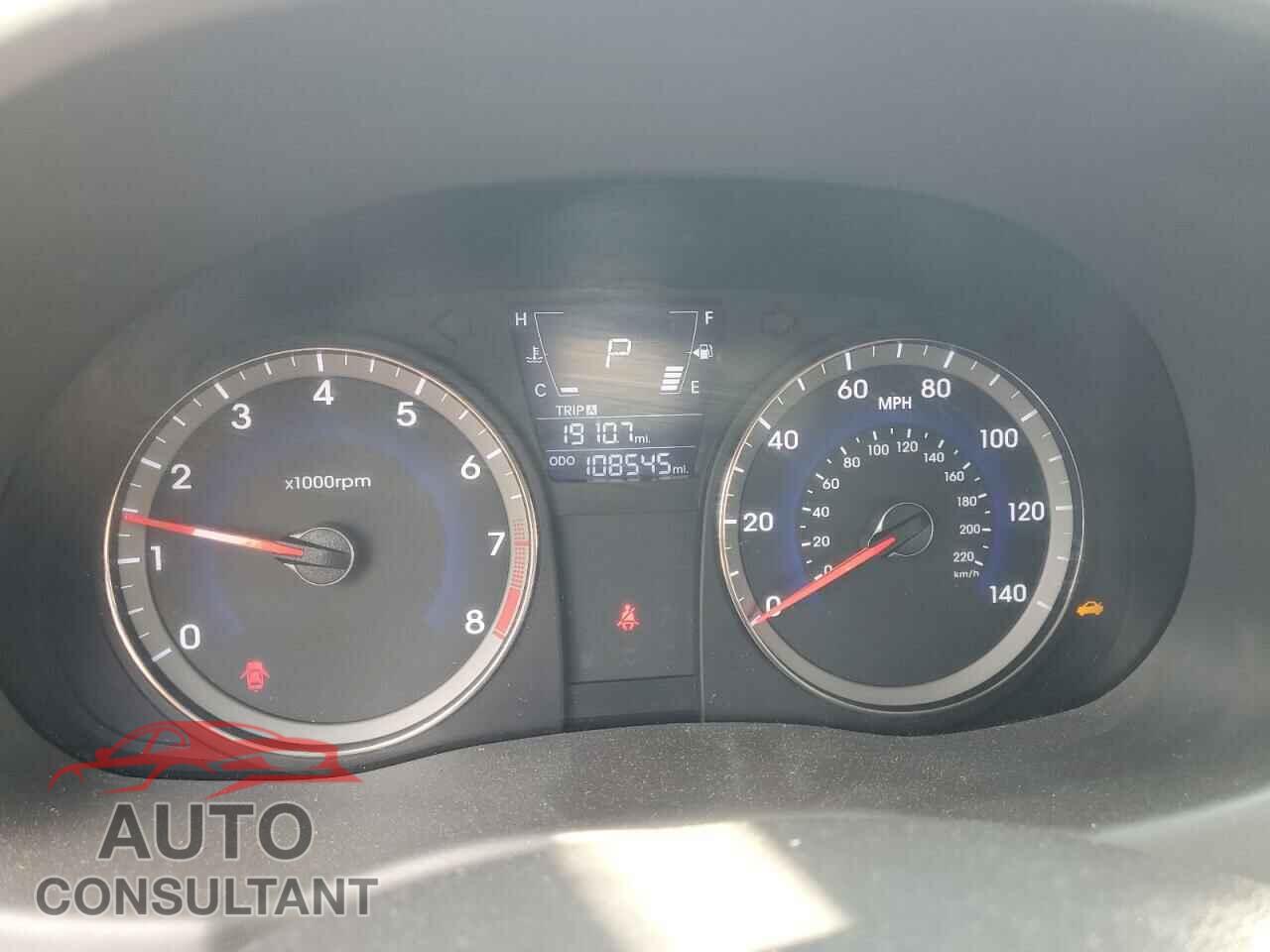 HYUNDAI ACCENT 2013 - KMHCT5AE0DU061001