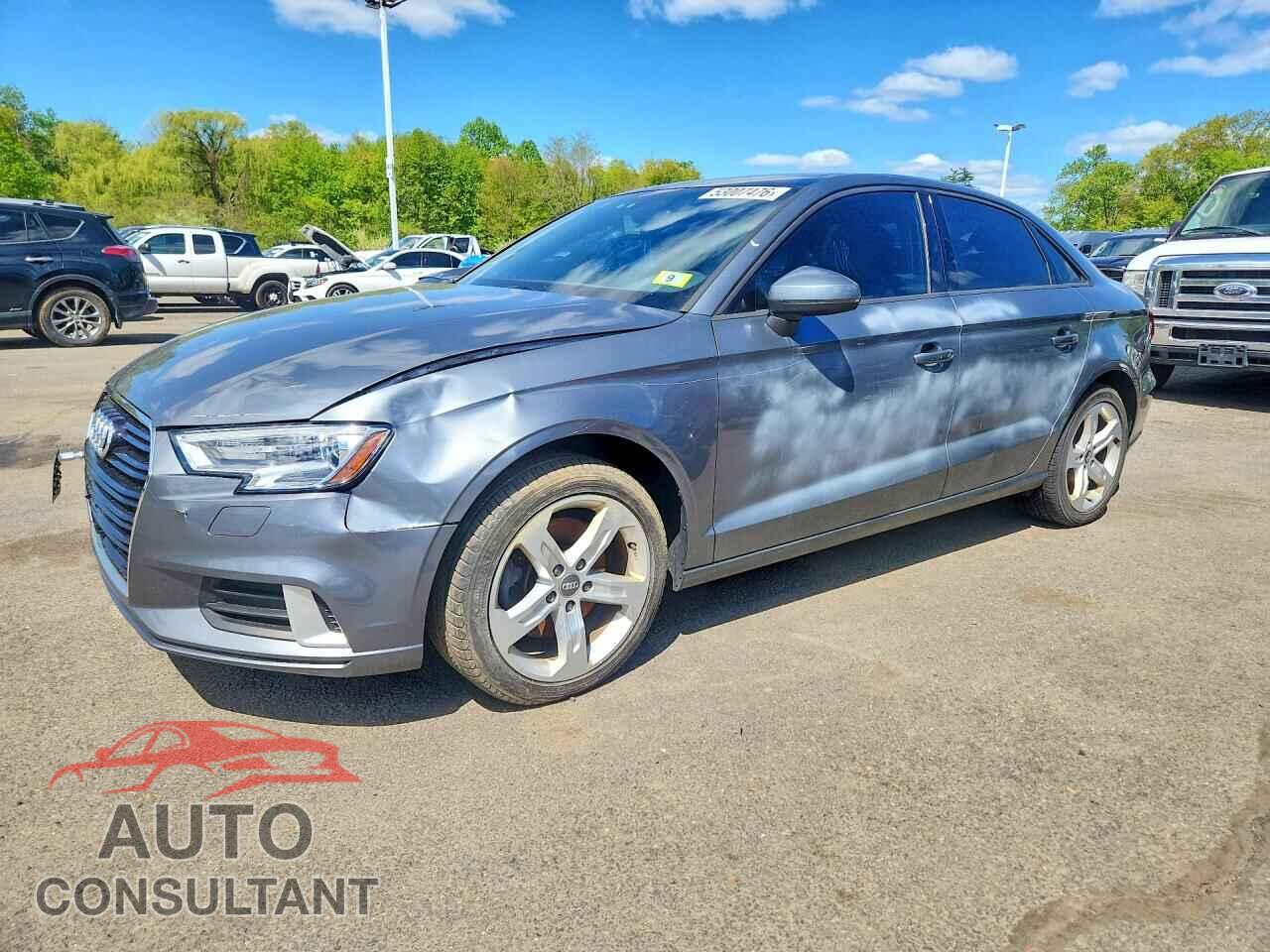 AUDI A3 2018 - WAUB8GFF2J1044208