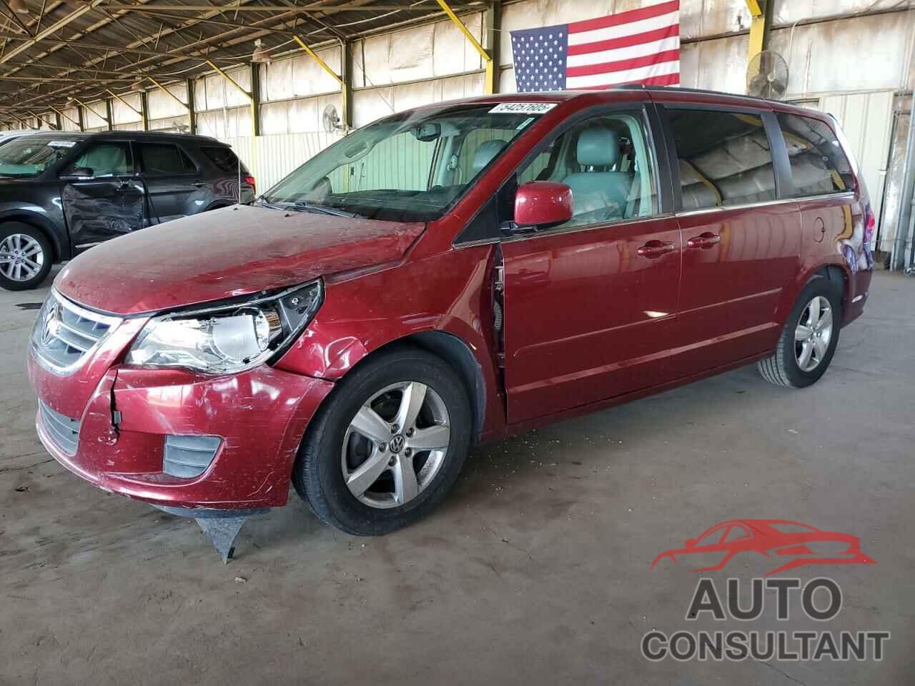 VOLKSWAGEN ROUTAN 2011 - 2V4RW5DG4BR670174