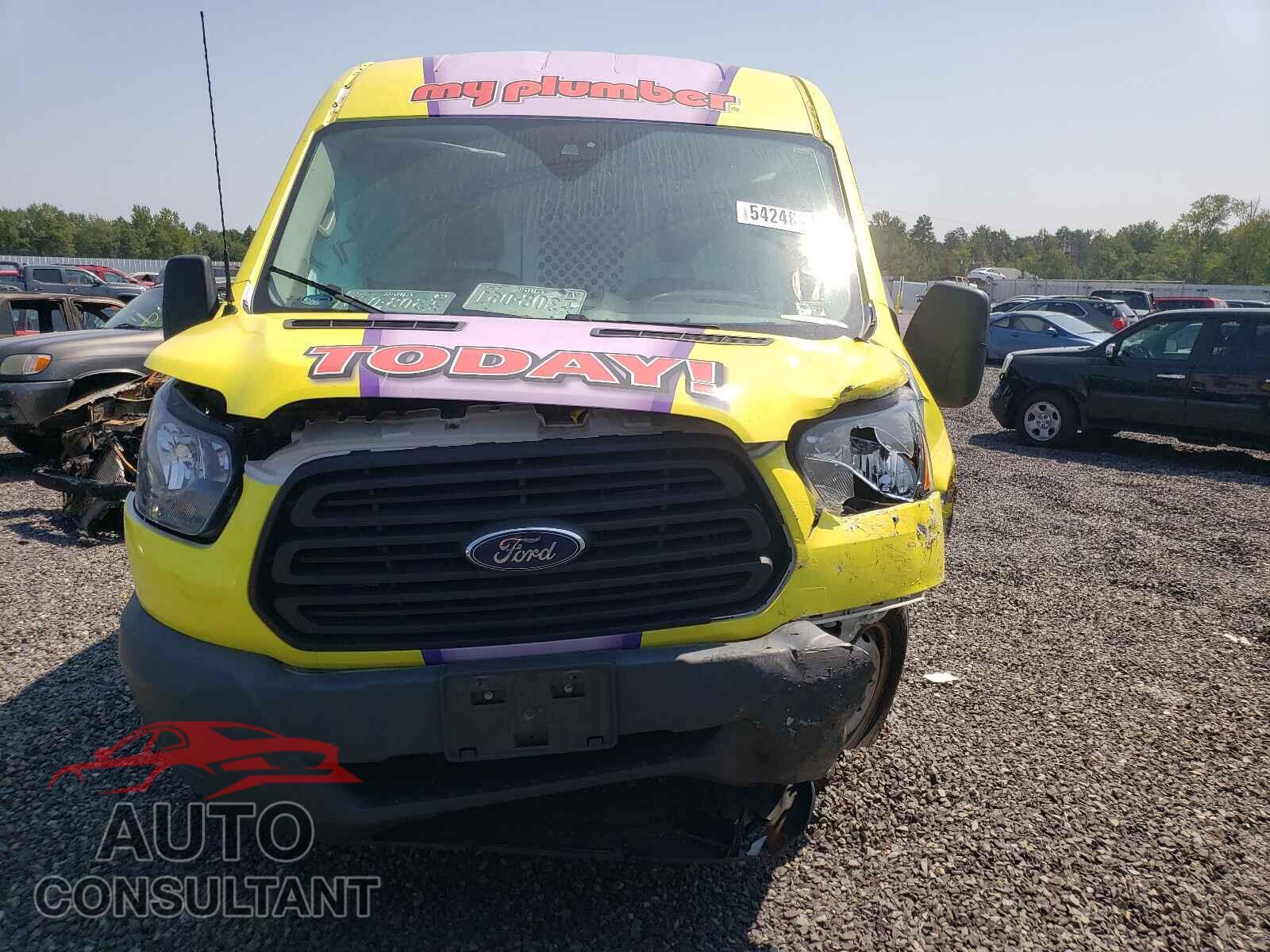 FORD TRANSIT CO 2017 - 1FTYR2CM2HKB54017