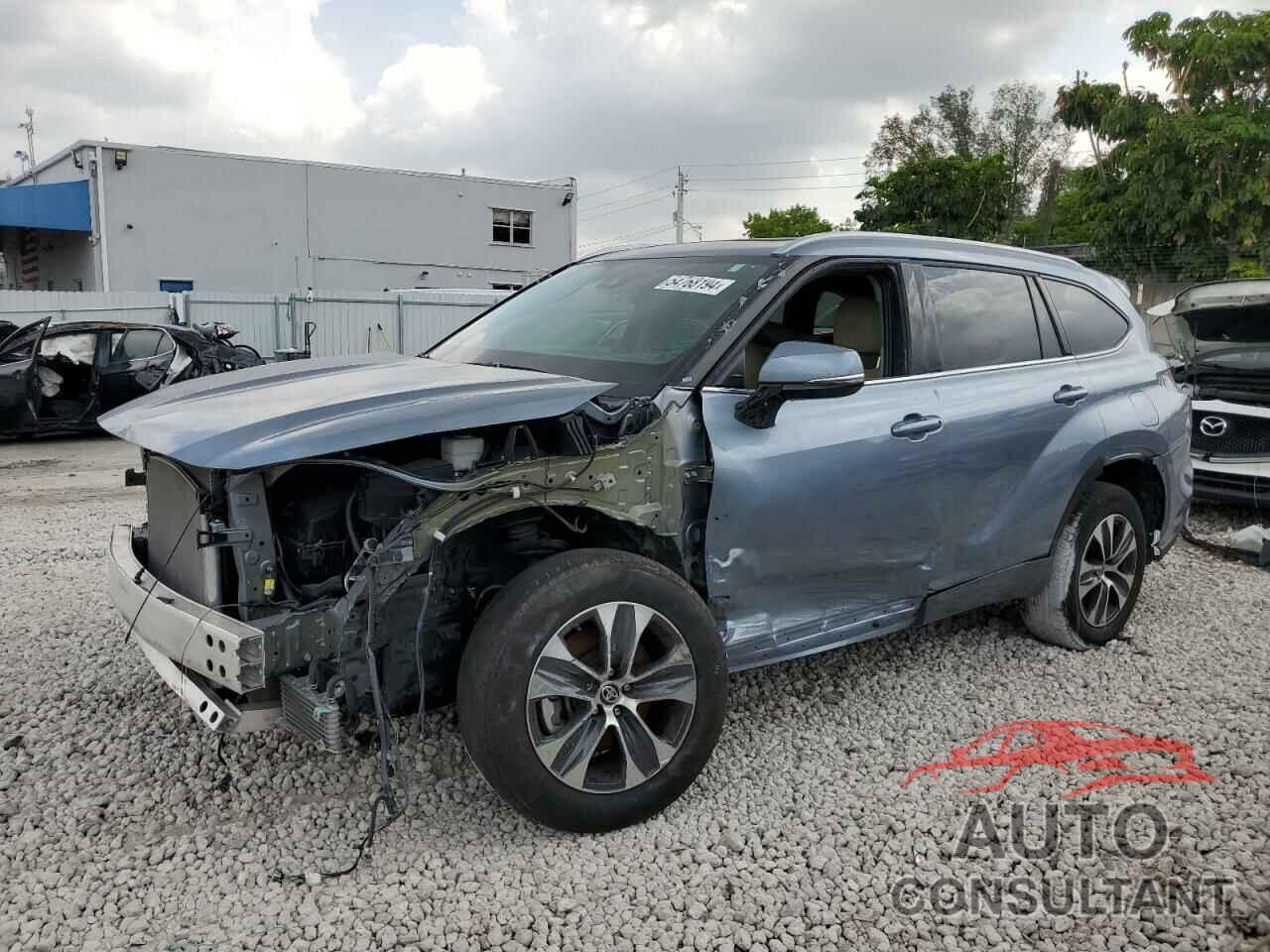 TOYOTA HIGHLANDER 2022 - 5TDGZRAH0NS121743