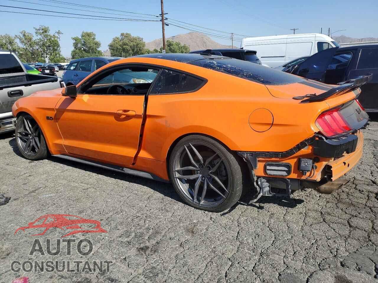 FORD MUSTANG 2020 - 1FA6P8CF6L5175936