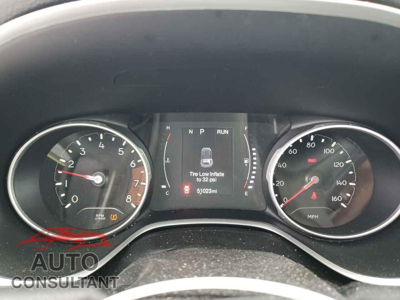 JEEP COMPASS 2020 - 3C4NJDBB2LT219705