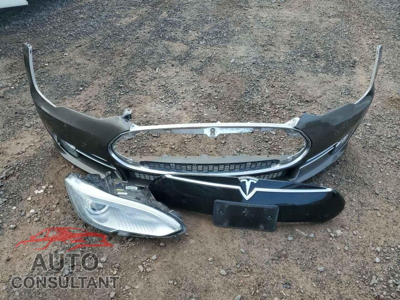 TESLA MODEL S 2015 - 5YJSA1E29FF115034