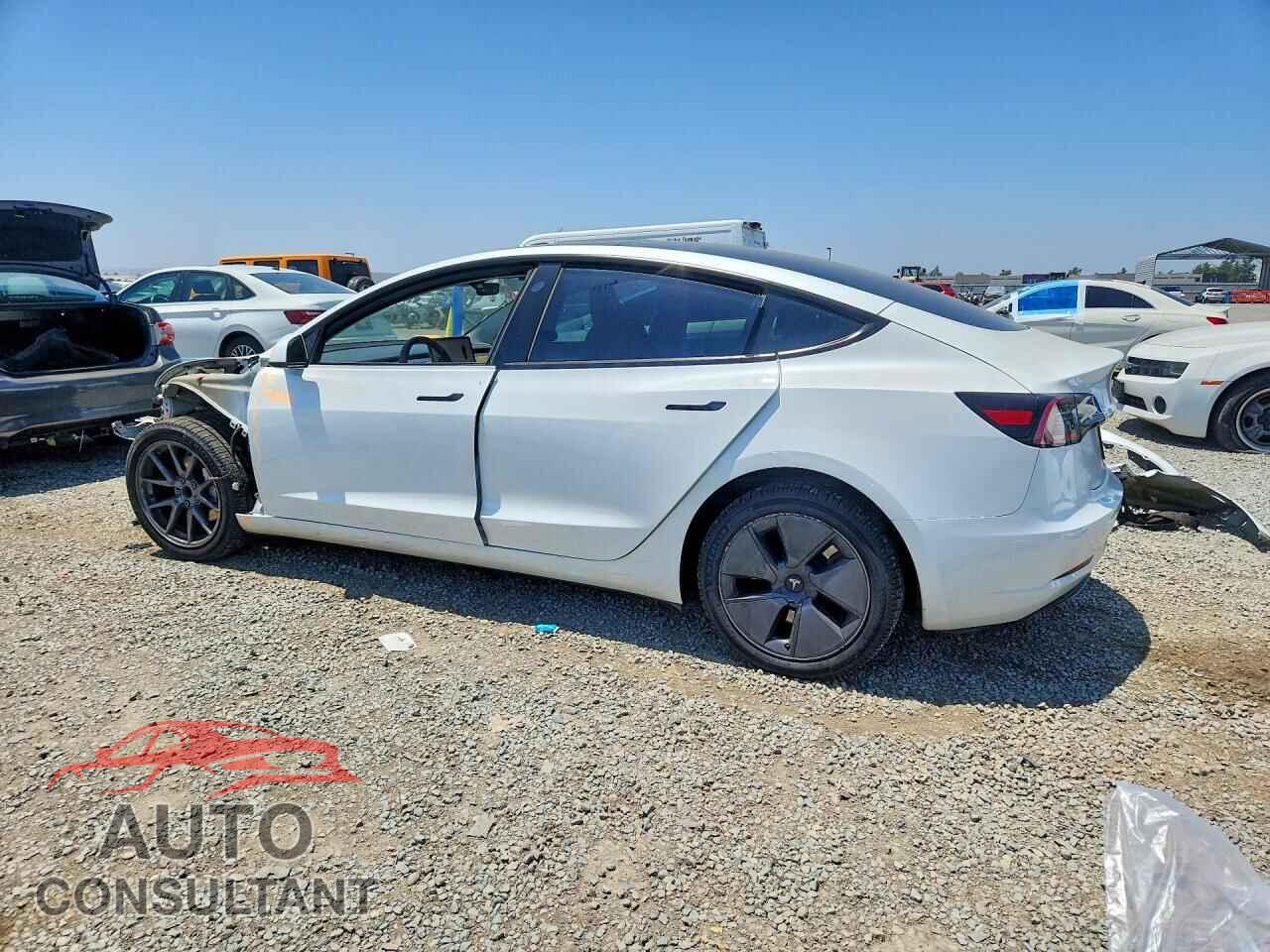 TESLA MODEL 3 2023 - 5YJ3E1EA5PF449109