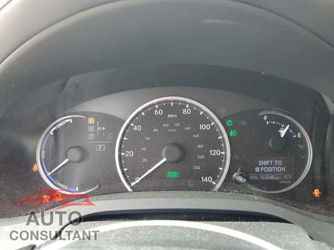 LEXUS CT 200 2011 - JTHKD5BH2B2012010