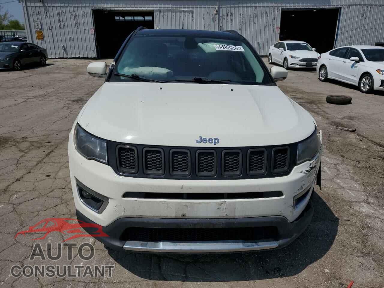JEEP COMPASS 2018 - 3C4NJDCB2JT329701